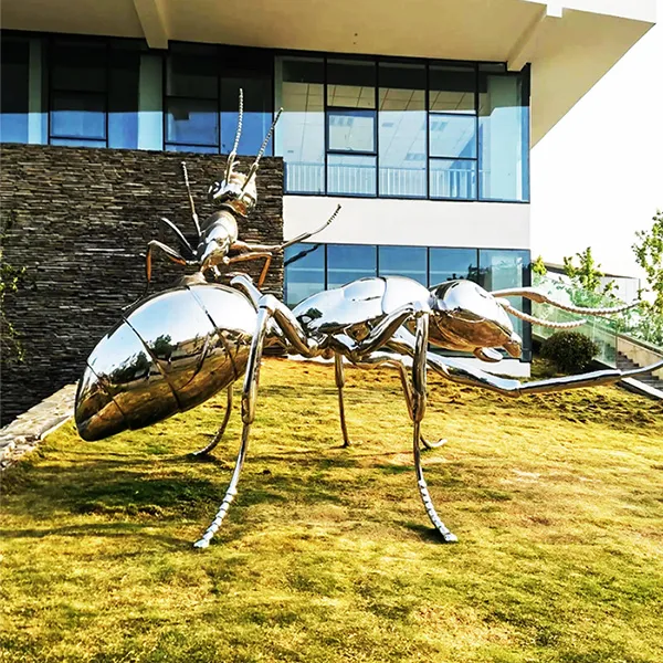 Stainless steel outdoor ant sculpture