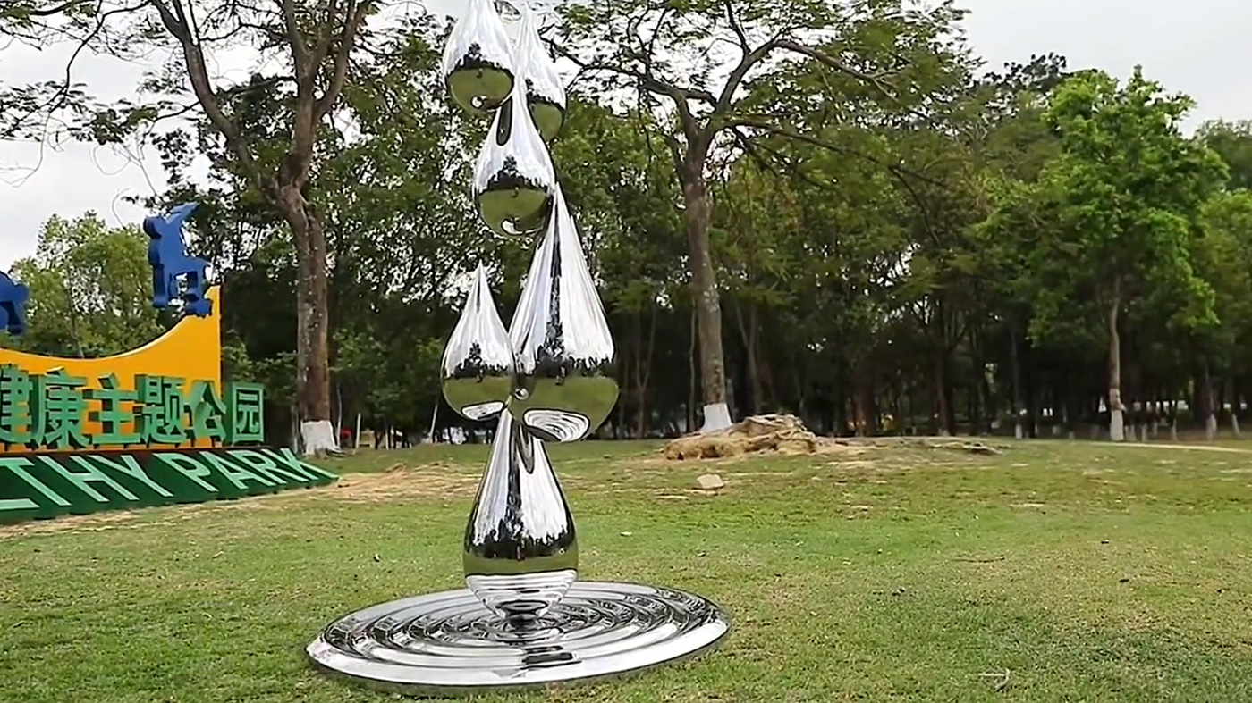 stainless steel water drop sculptures in park